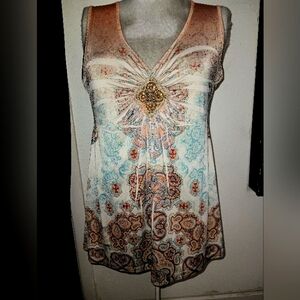 Apt 9 pretty blouse size M